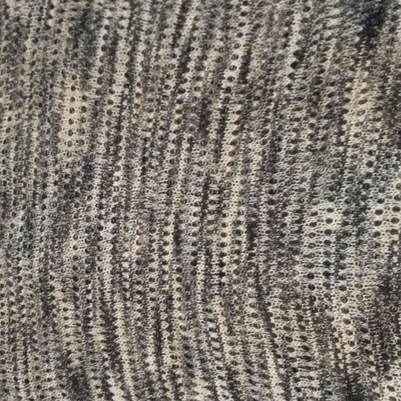 New Directions Petite 3/4 length sleeve Sweater Tunic - Picture 7 of 9